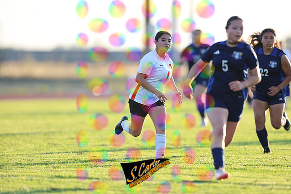 ZHSGS_v_Wapato_R32_0276.jpg