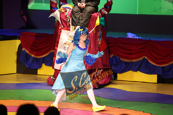 Seussical_R3__1900.jpg