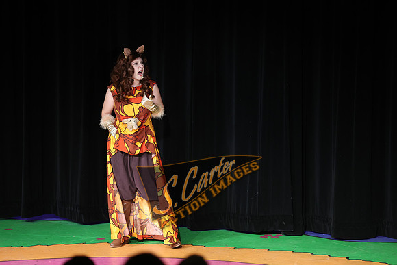 Seussical_R3__2157.jpg