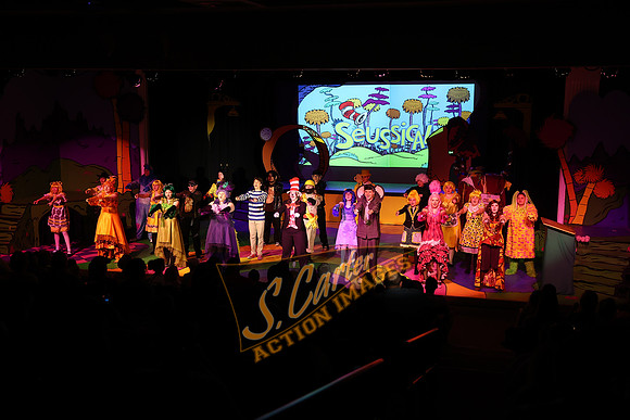 Seussical_1DX30006.jpg