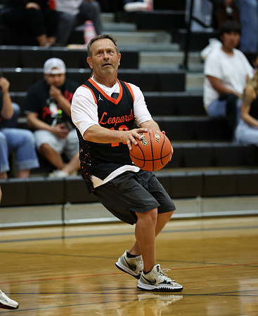StaffBB_R32_0921.jpg